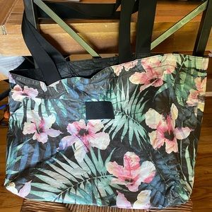 Aloha Bags tote and pouch bundle